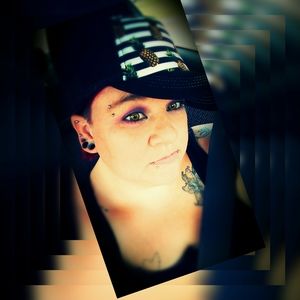 Meet your Posher, Stacy